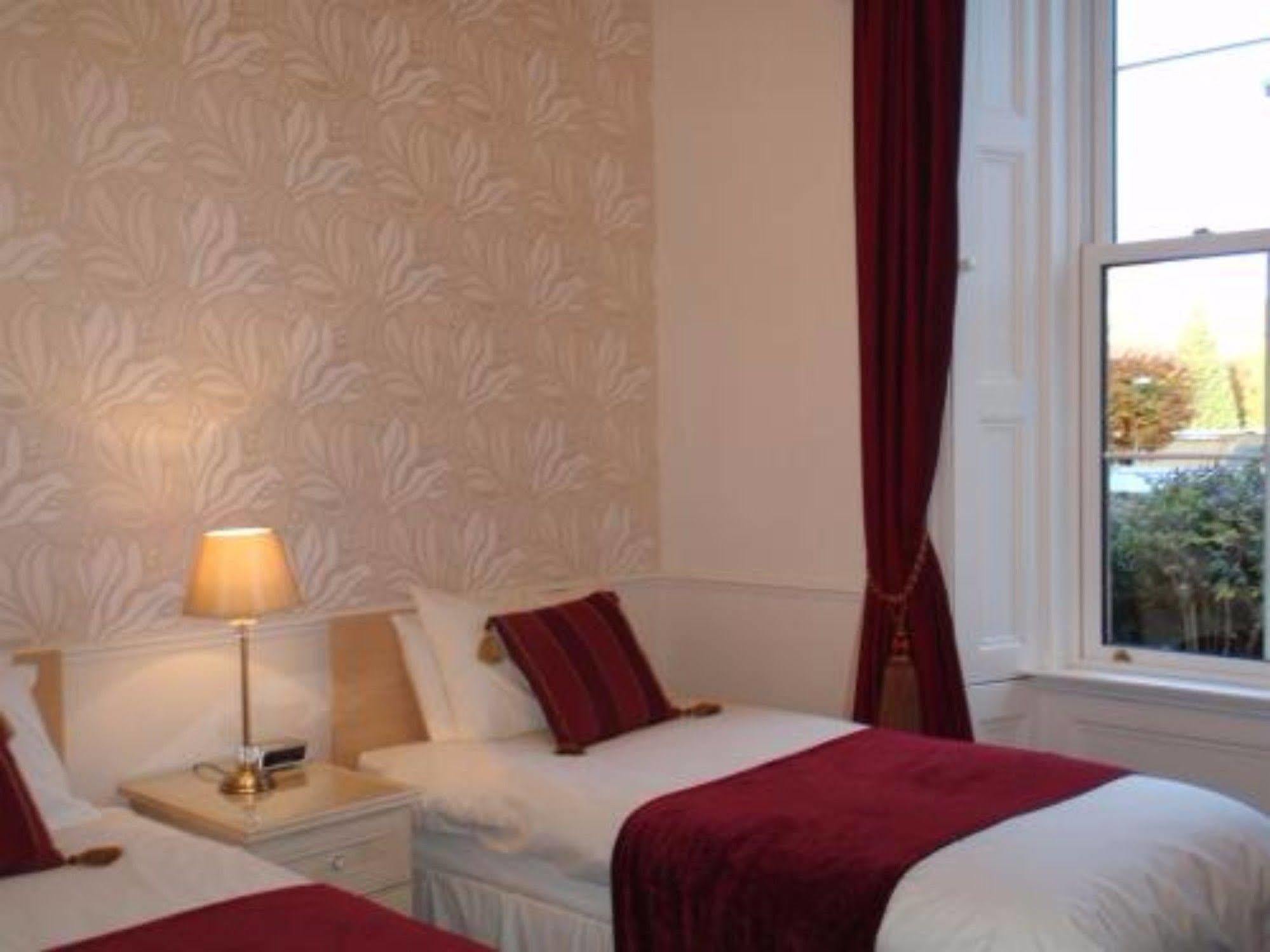Highfield Guest House EDI Kültér fotó