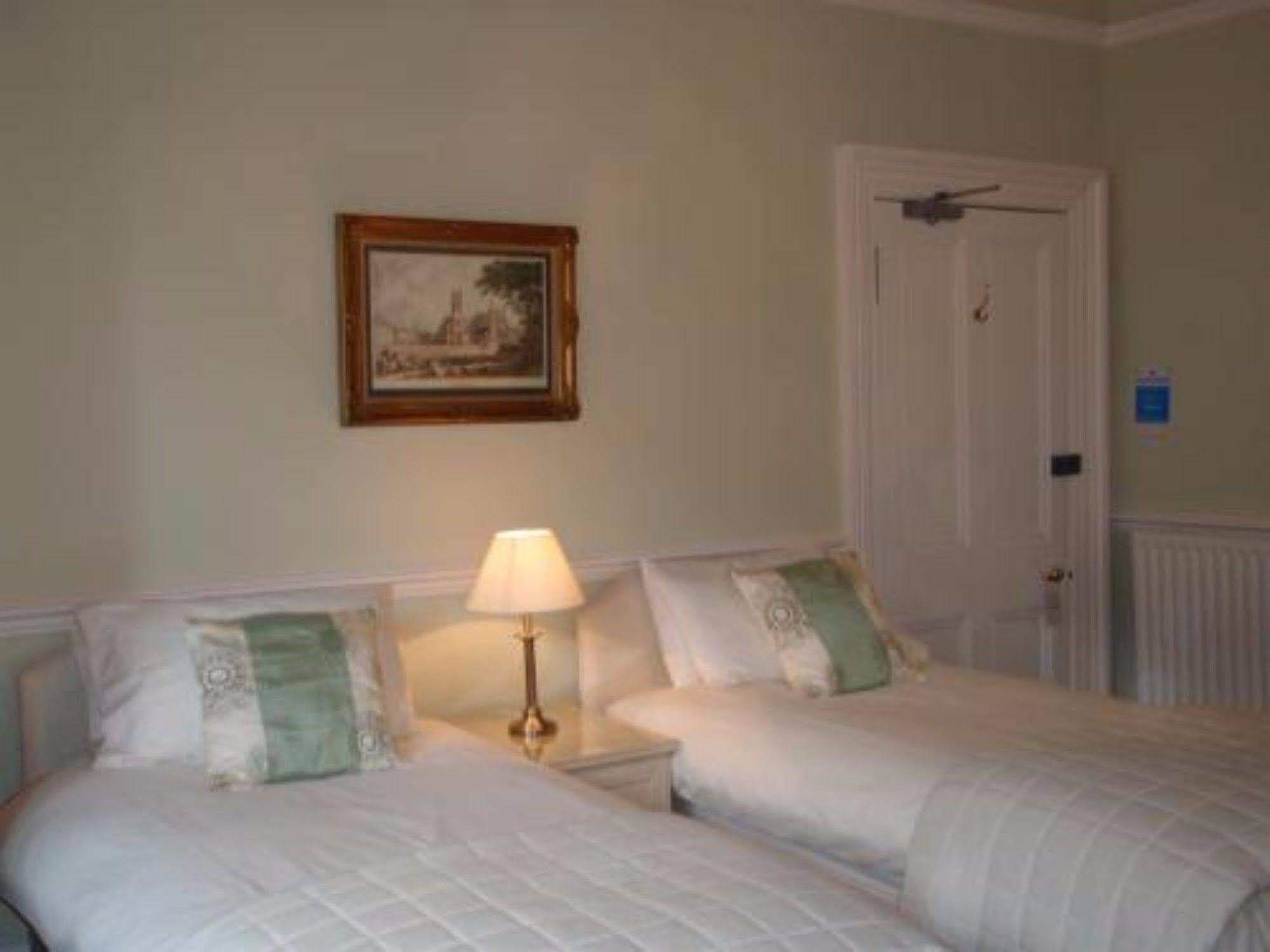Highfield Guest House EDI Kültér fotó